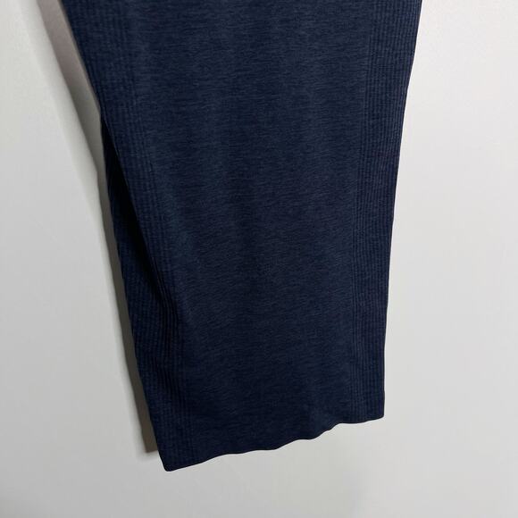 Lululemon Womens 4 Blue Seamlessly Covered Tank Heathered Inkwell Built In Bra - Picture 4 of 8